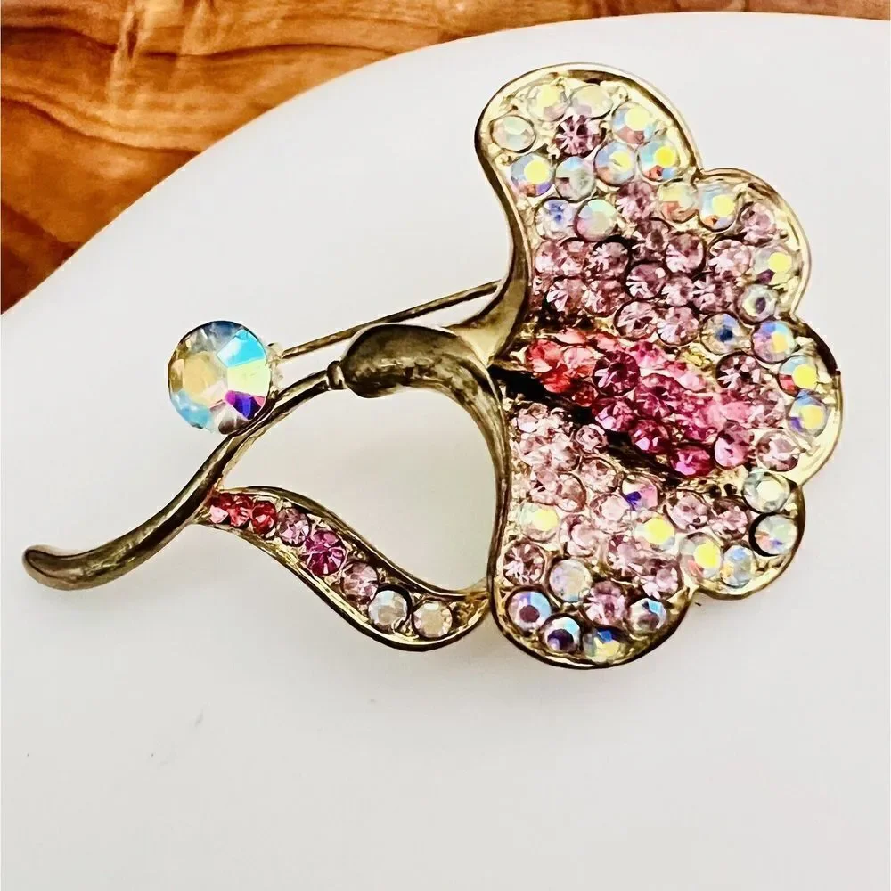Vintage PAVE Brooch Exceptional CALLA LILY Pink Aurora Borealis AB Rhinestones